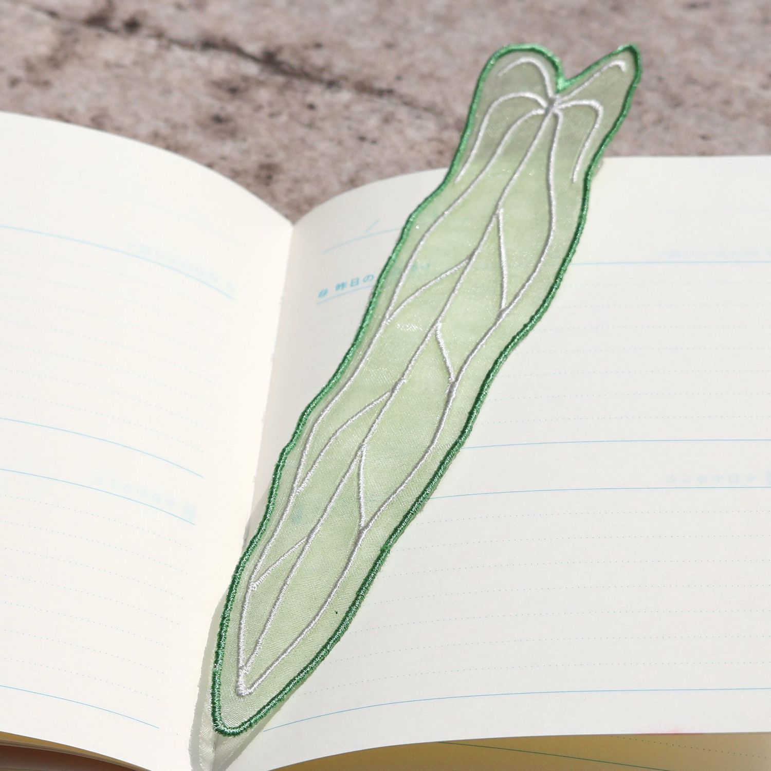Organzowa zakładka do książki  – Office Supply Office Stationery Items recenzja i cena